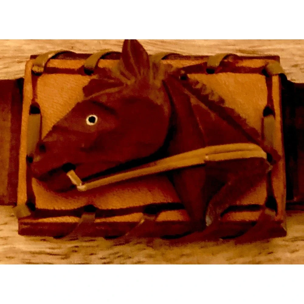 Vintage 1930's Horse Western Equestrian Brooch‎ Pin Hand Carved Wood Leather EUC